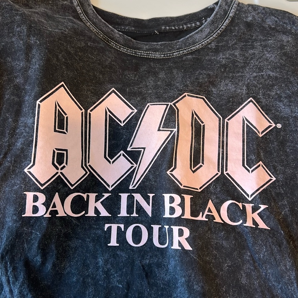 AC/DC Crop Long Sleeve Tee